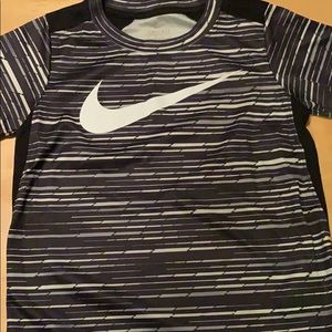 Boys Nike tee shirt